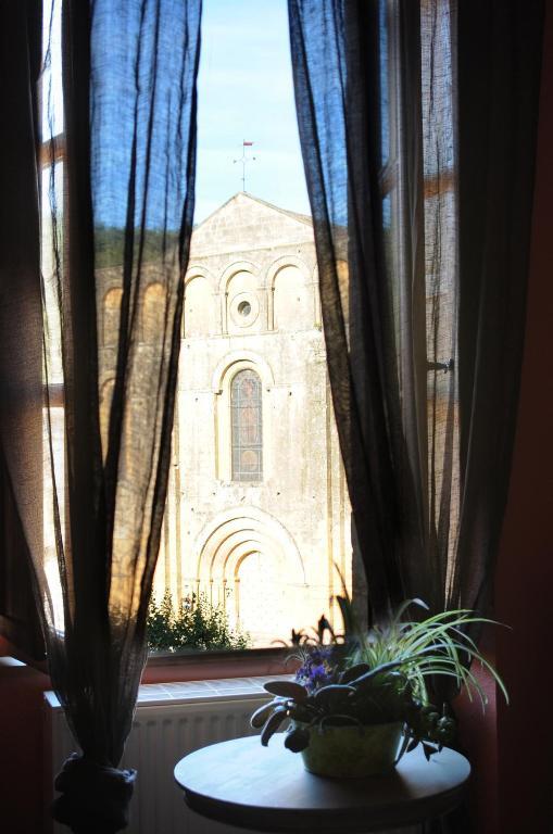 Les Songes De L'Abbaye Bed & Breakfast Cadouin Room photo